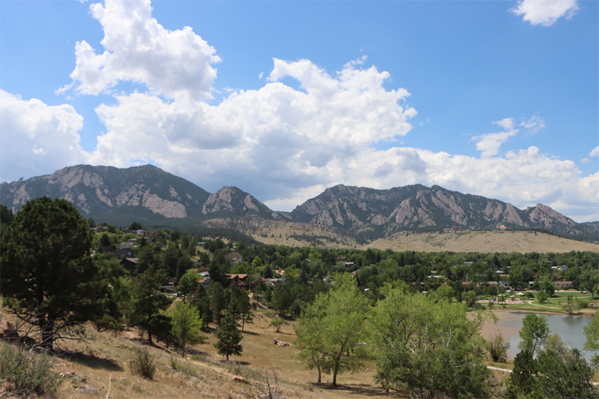 Dog Hiking for residents of Roxborough Park